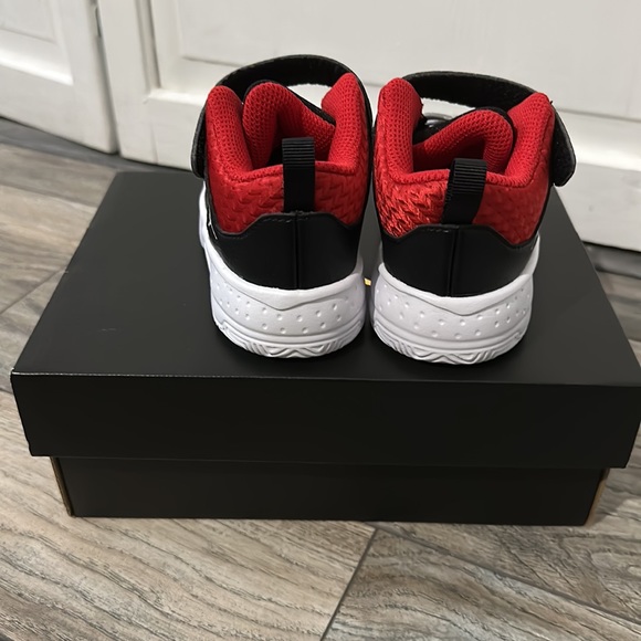 Jordan MAX AURA 3 (Toddler 7) Red/Black - Picture 2 of 6